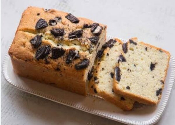 Oreo Loaf Cake